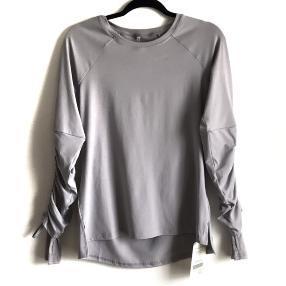 Fabletics Gray Cashel Adjustable Long Sleeve Top Size Medium NWT